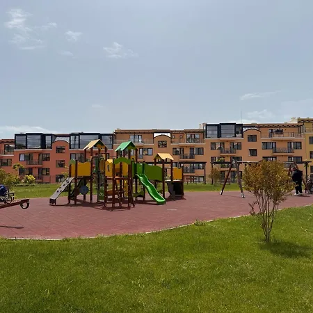 Wave - Bella - Free Parking Várna